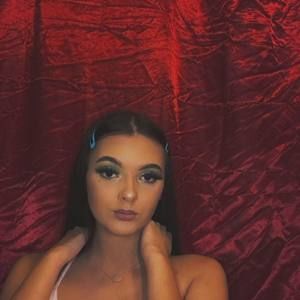 Meet your Posher, Madelyn